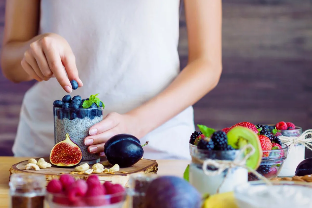 Exploring the Health Benefits of Berries and Innovative Recipes